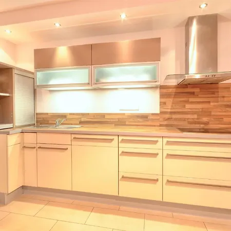 Apartamento Leon - By Alpen Zell am See